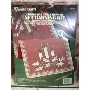 2 Unopened Vogart Crafts Christmas Net Darning Kits Placemats & Table Runner